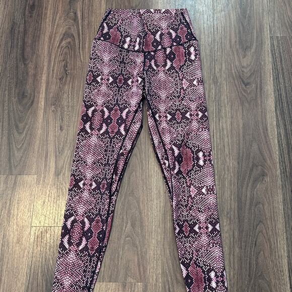 Colorfulkoala Leggings Women Small Pink Snake Print High Waist Stretchy - Picture 1 of 4